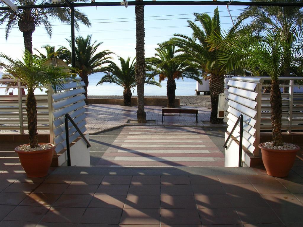 Hotel Neptuno San Pedro del Pinatar Exterior photo