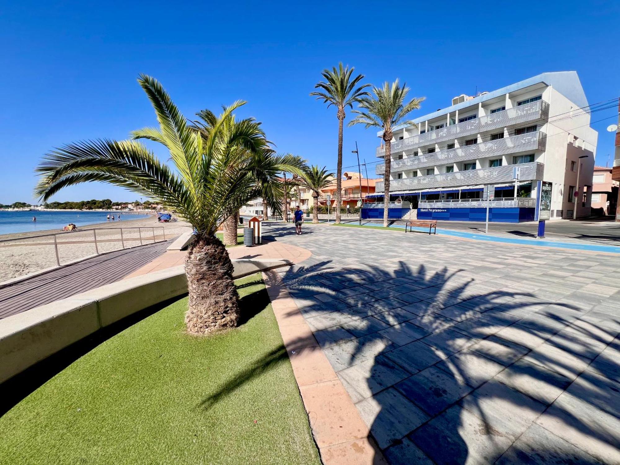 Hotel Neptuno San Pedro del Pinatar Exterior photo